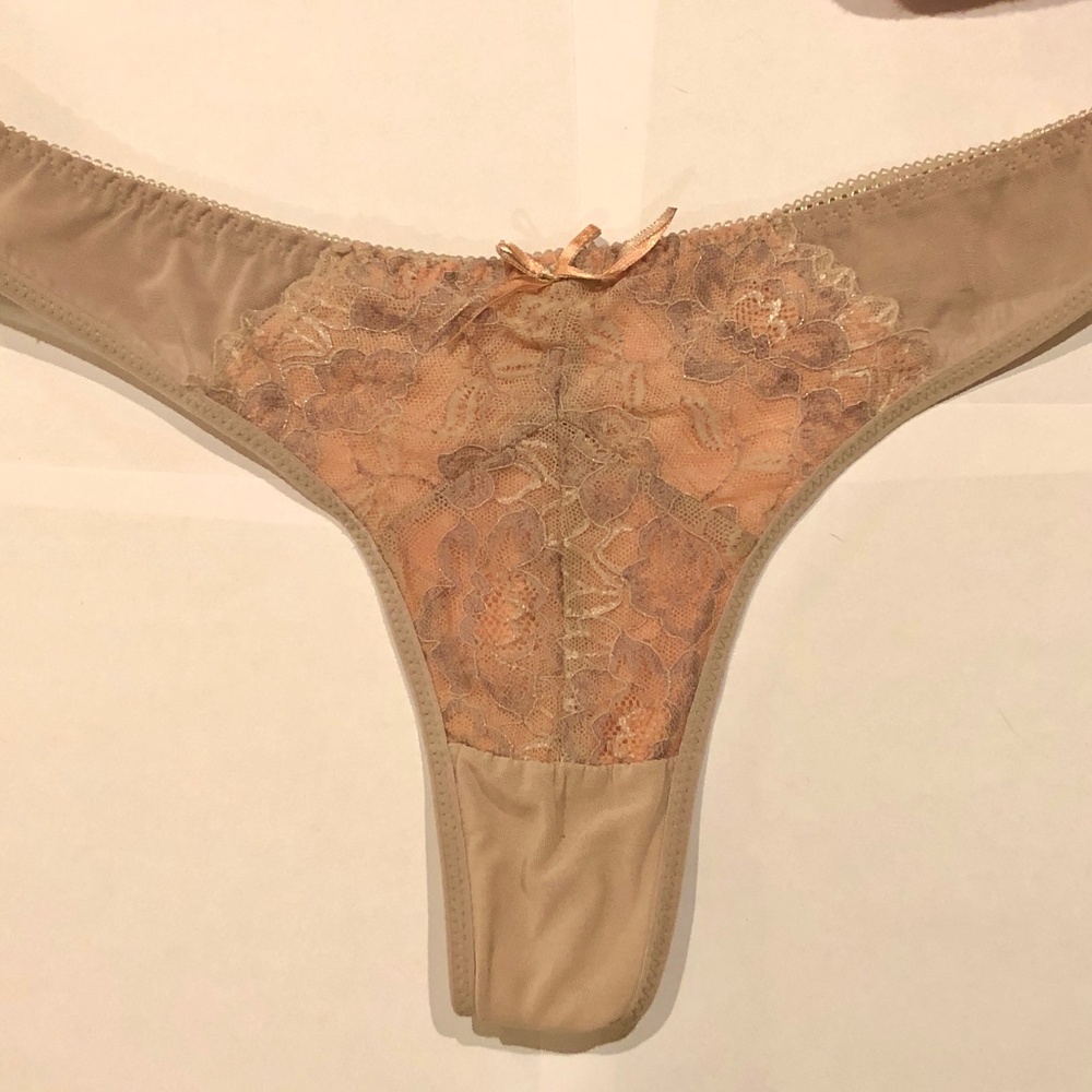 3/$32 VTG Y2K Khaki Mesh & Lace Over Peach Lining Sexy Thong Panties~7~NWT